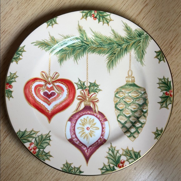 American Atelier Porcelain Holiday Ornament Salad/Desert Plate (4) - Picture 5 of 8
